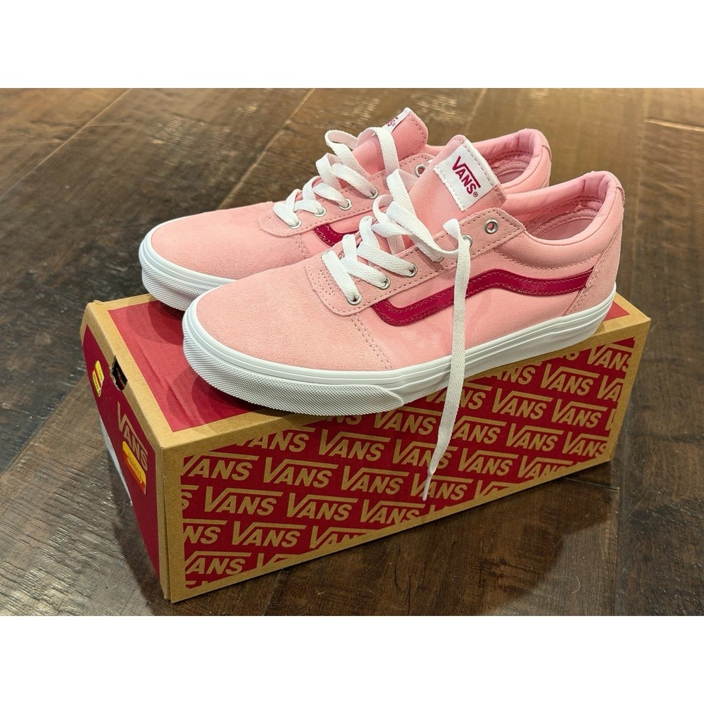 Us Missy Size‎ 6 - VANS Ward Glossy Coral Blush Low Top Suede And Canvas